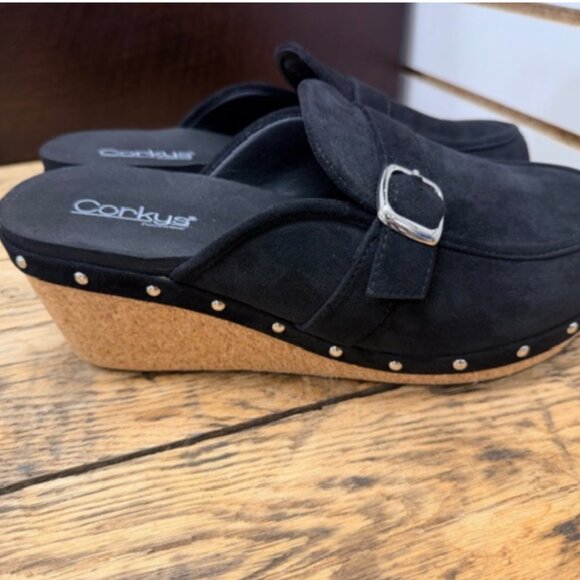 Corkys Footwear-Women's Just Precious Clog - Picture 4 of 5